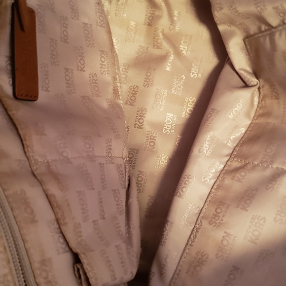 Michael Kors*SOLD* - Picture 5 of 9
